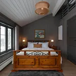 Newly Renovated In Nesfjellet,