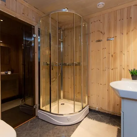 Newly Renovated In Nesfjellet, Holiday home