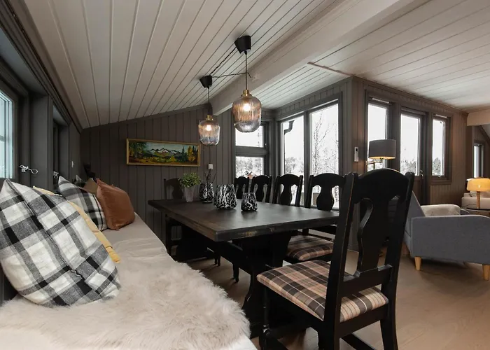 Newly Renovated In Nesfjellet, Сasa de vacaciones *
