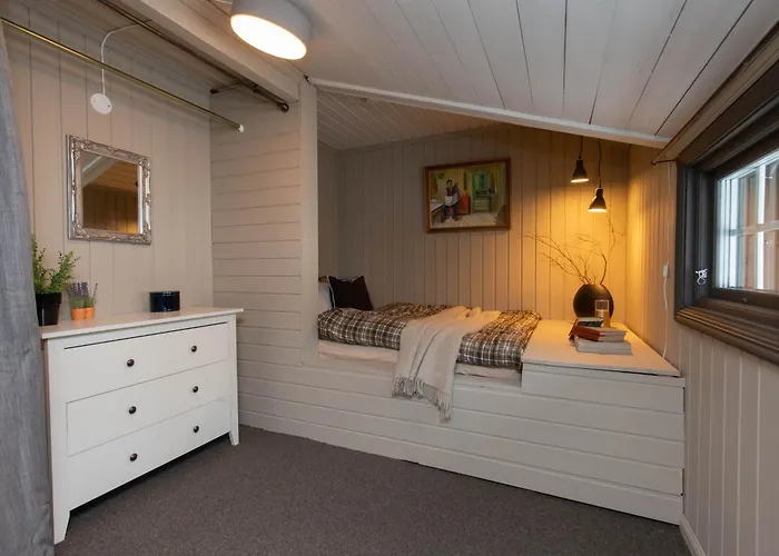 Newly Renovated In Nesfjellet,